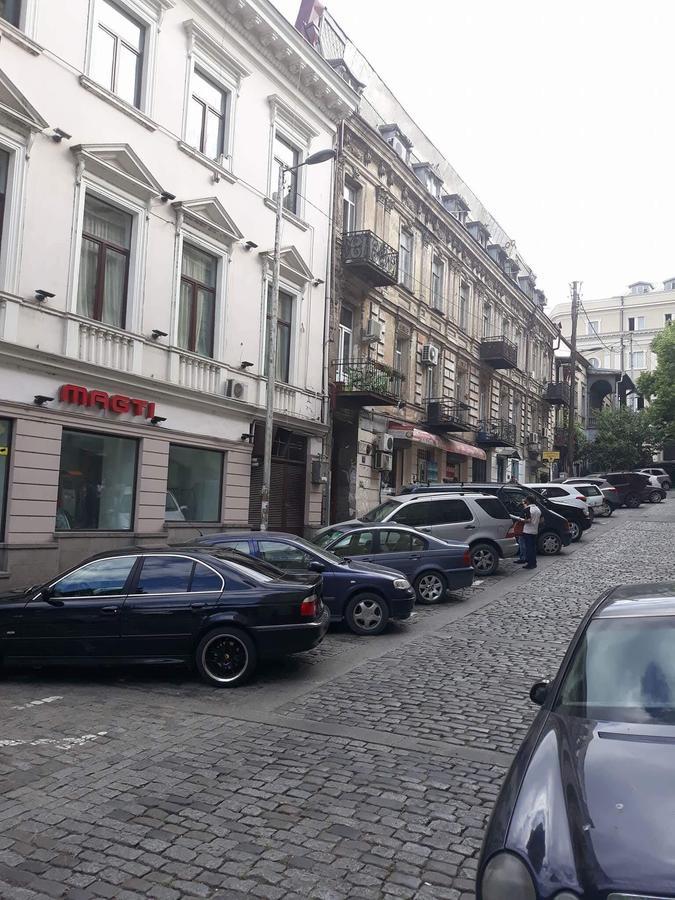 Hey Georgia Hotel Tbilisi Exterior foto